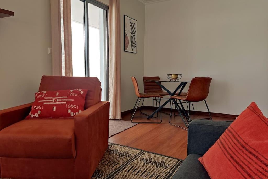 Casa 84 Lägenhet Ponta Delgada Exteriör bild